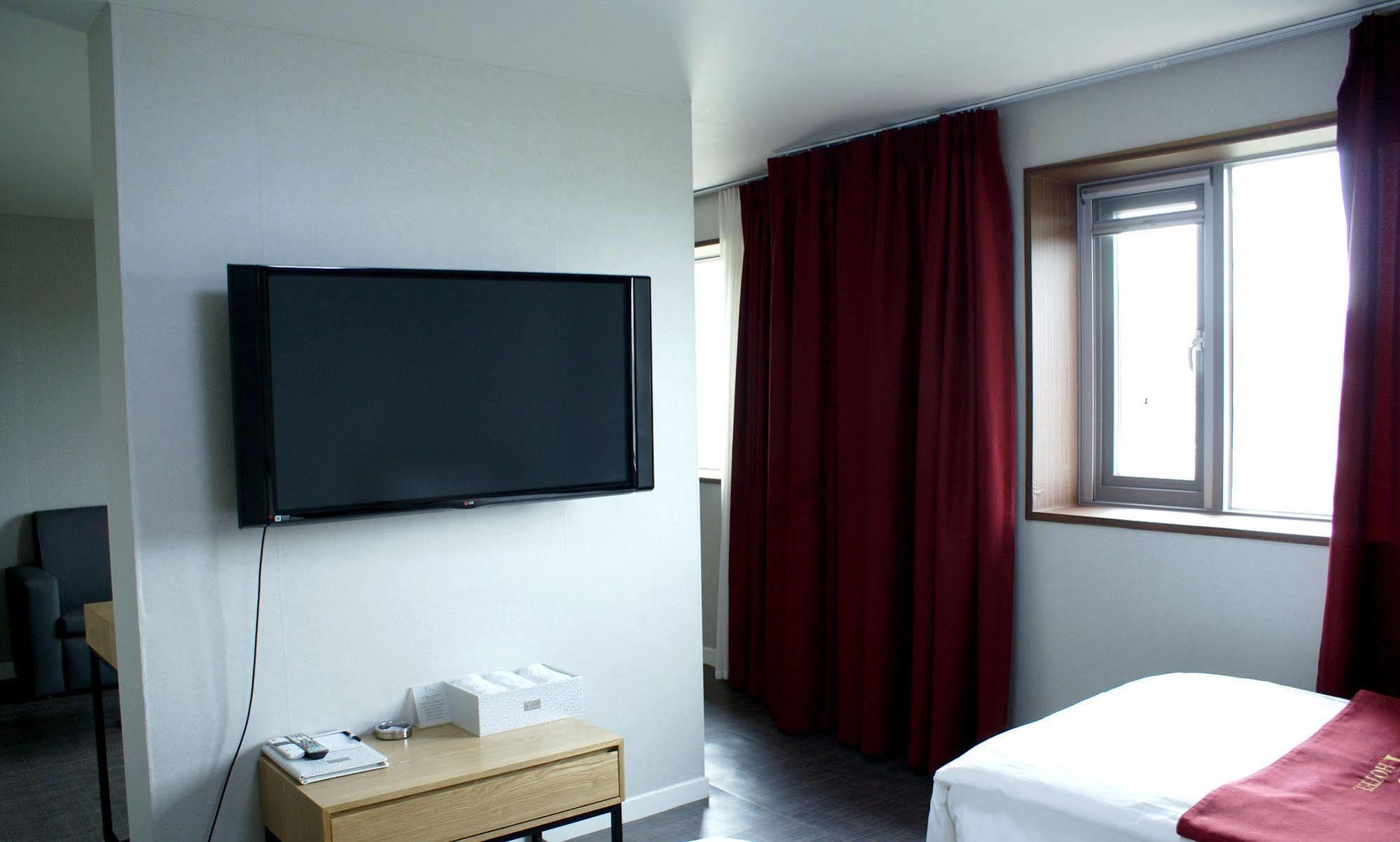 Y Ocean Hotel Йосу Экстерьер фото